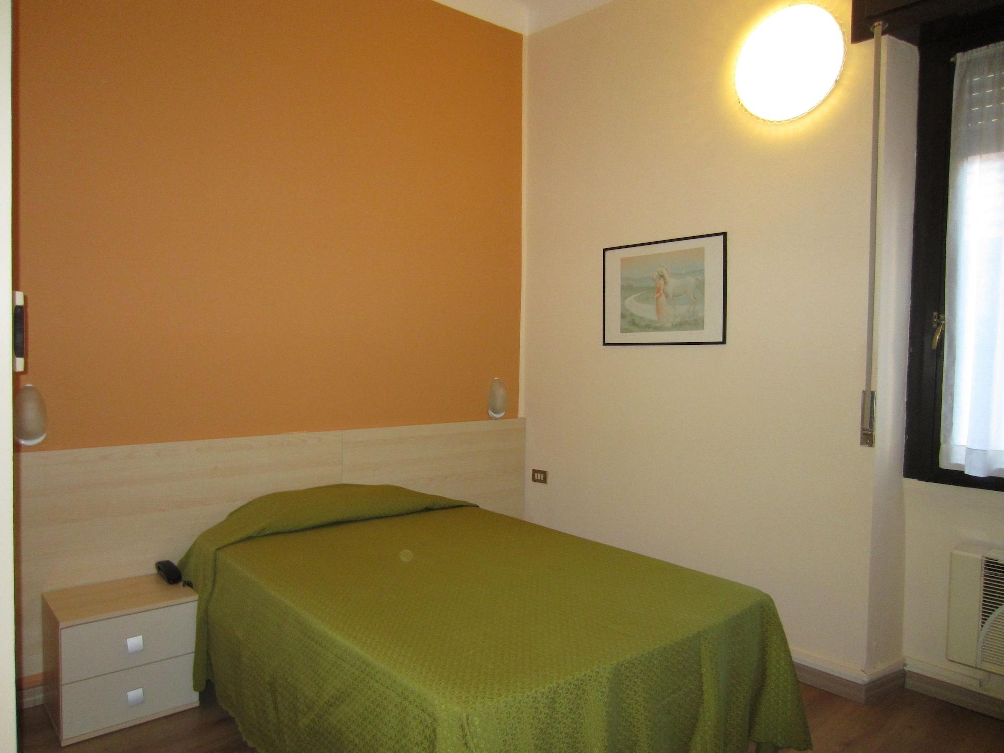 Hotel Europa Sesto San Giovanni Esterno foto