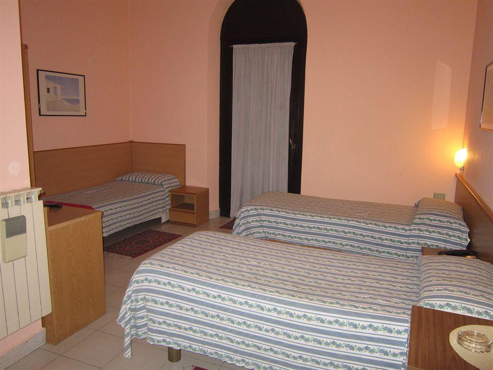 Hotel Europa Sesto San Giovanni Esterno foto
