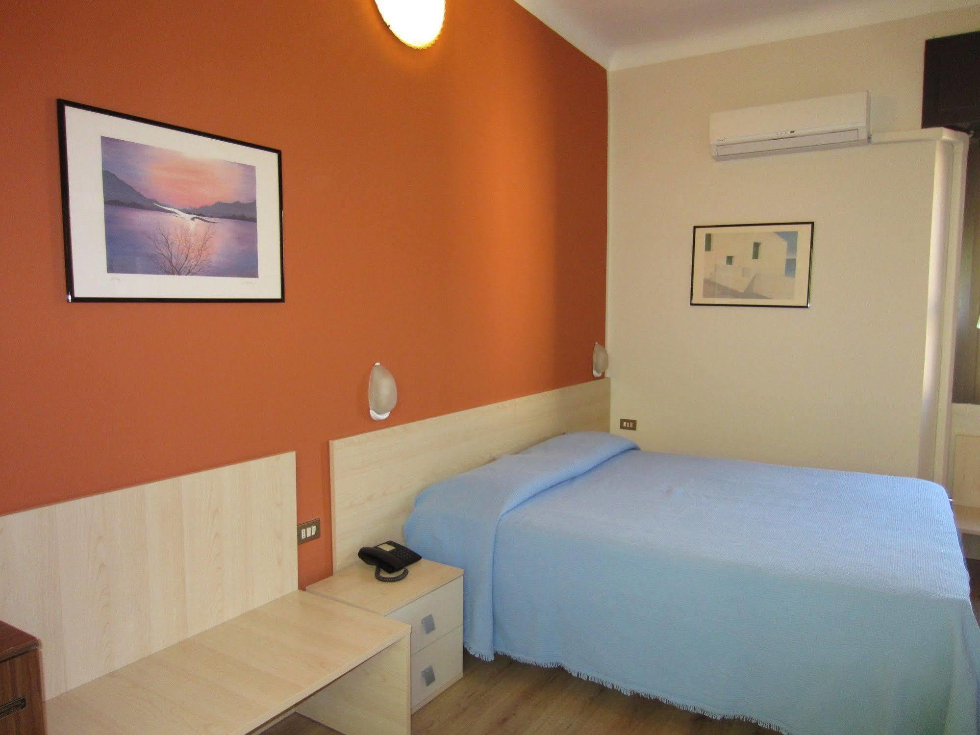 Hotel Europa Sesto San Giovanni Esterno foto